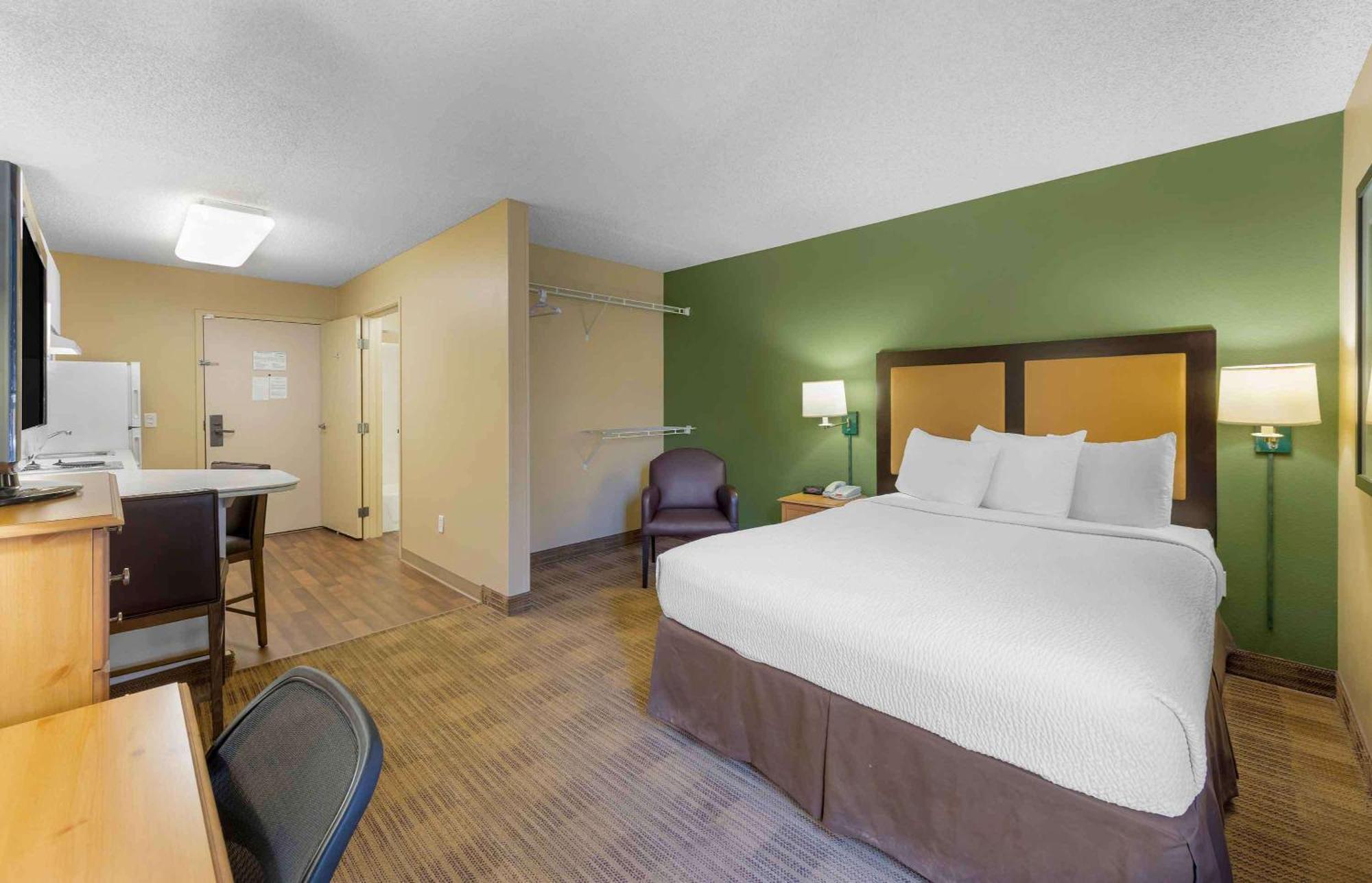 Extended Hotel
