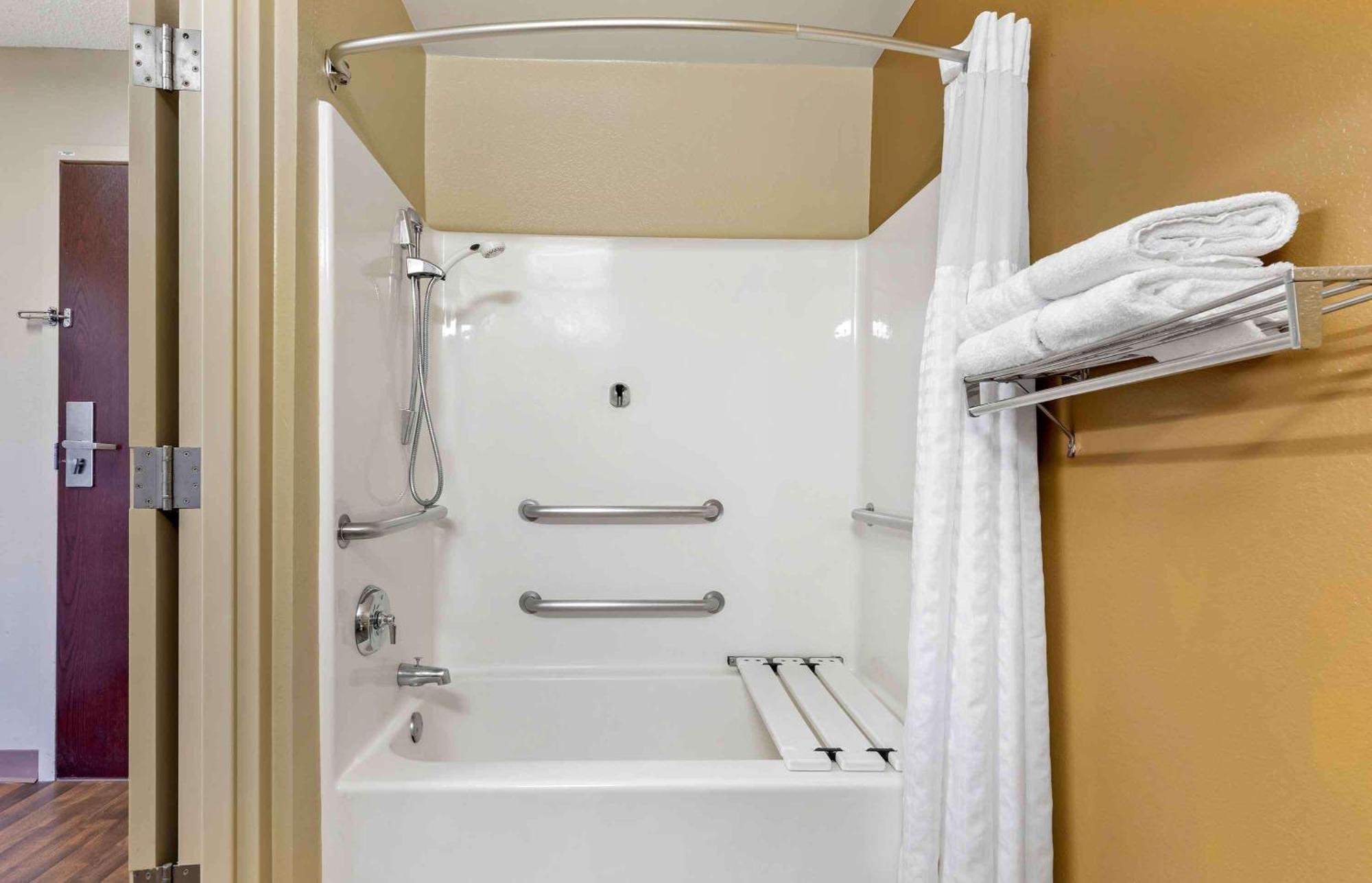 Hotel Extended 2*