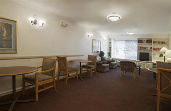 Extended Auburn Hills