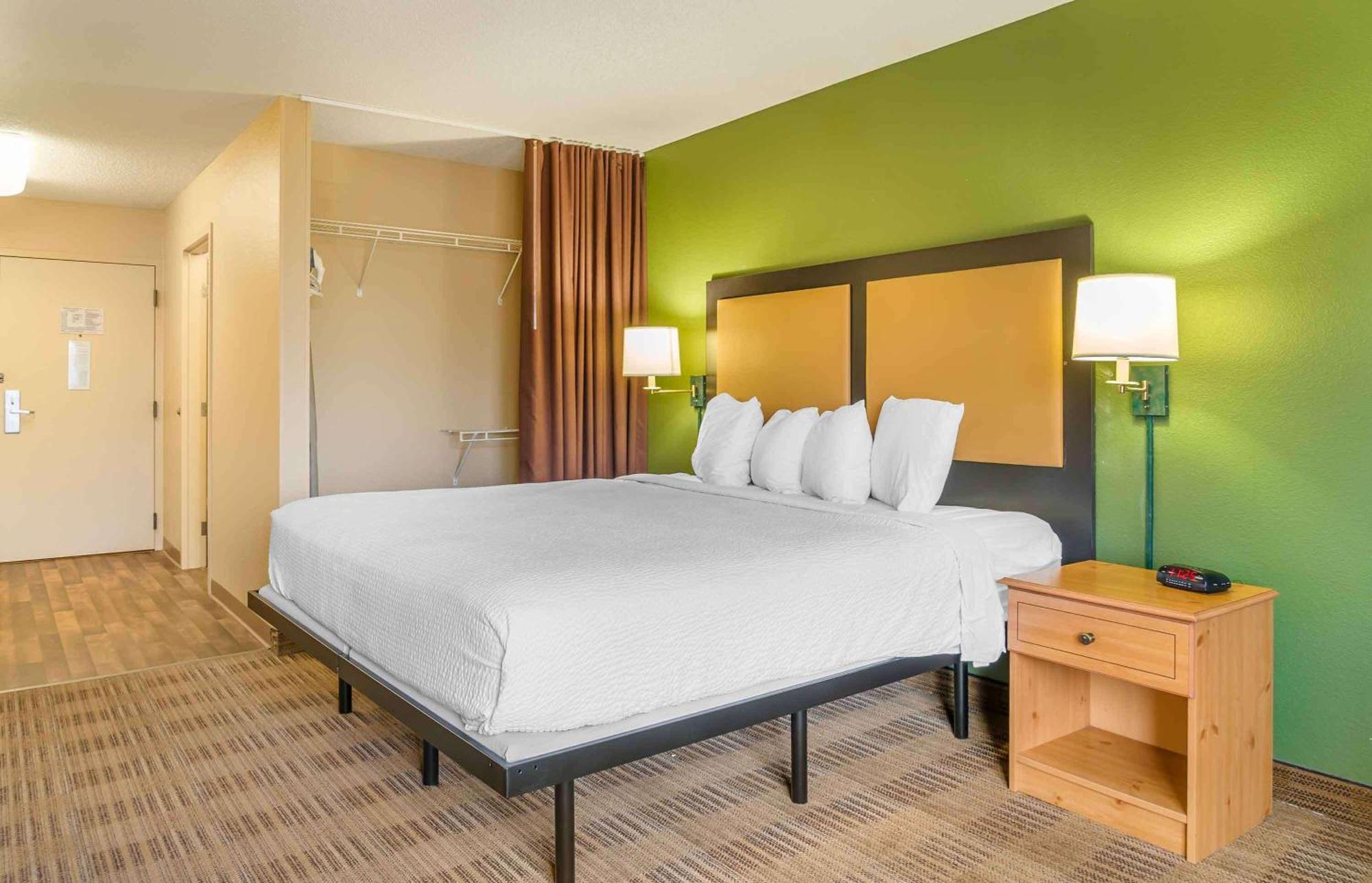 Extended Hotel